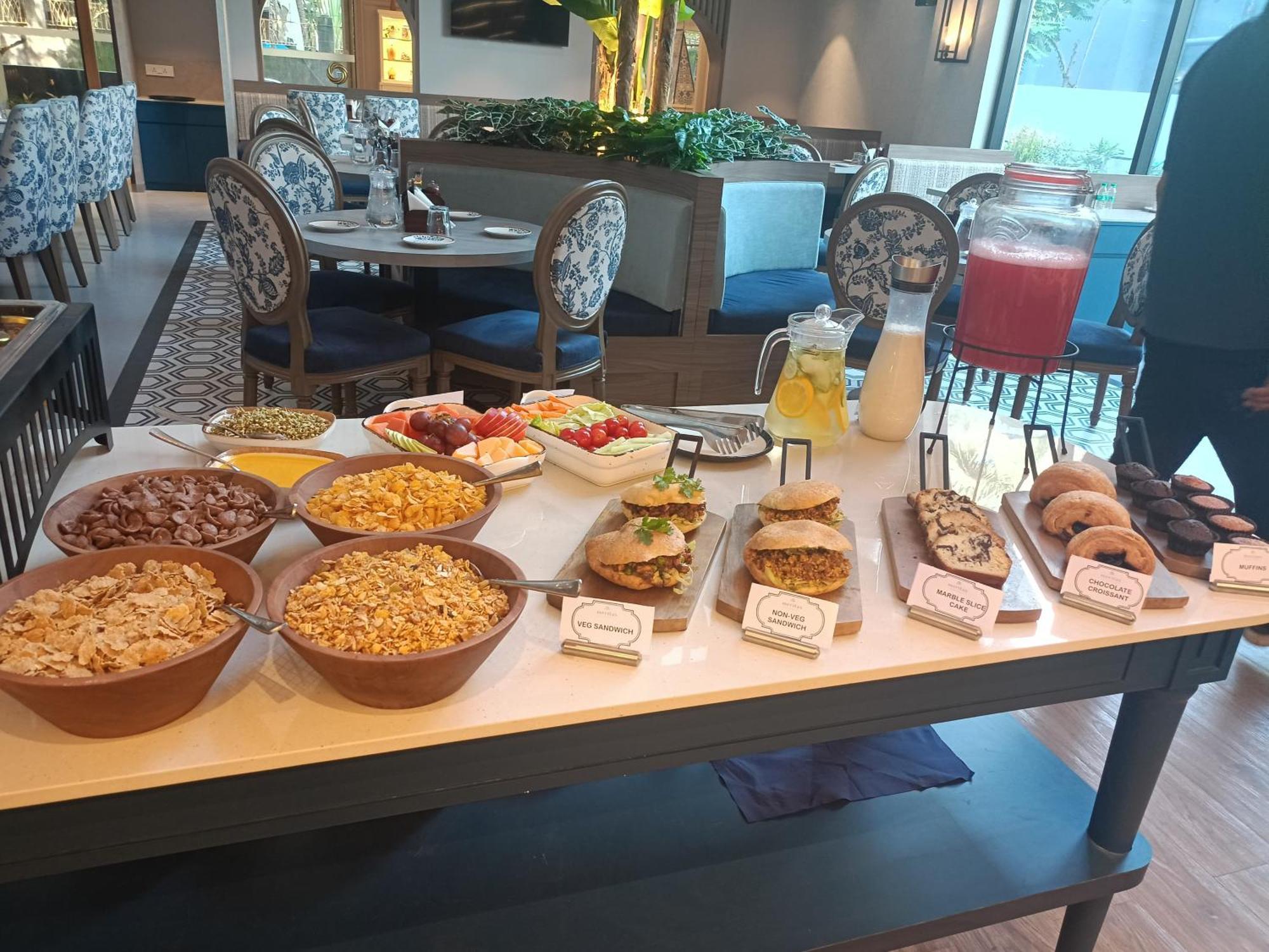 Meritas Auberge Calangute Goa Eksteriør billede