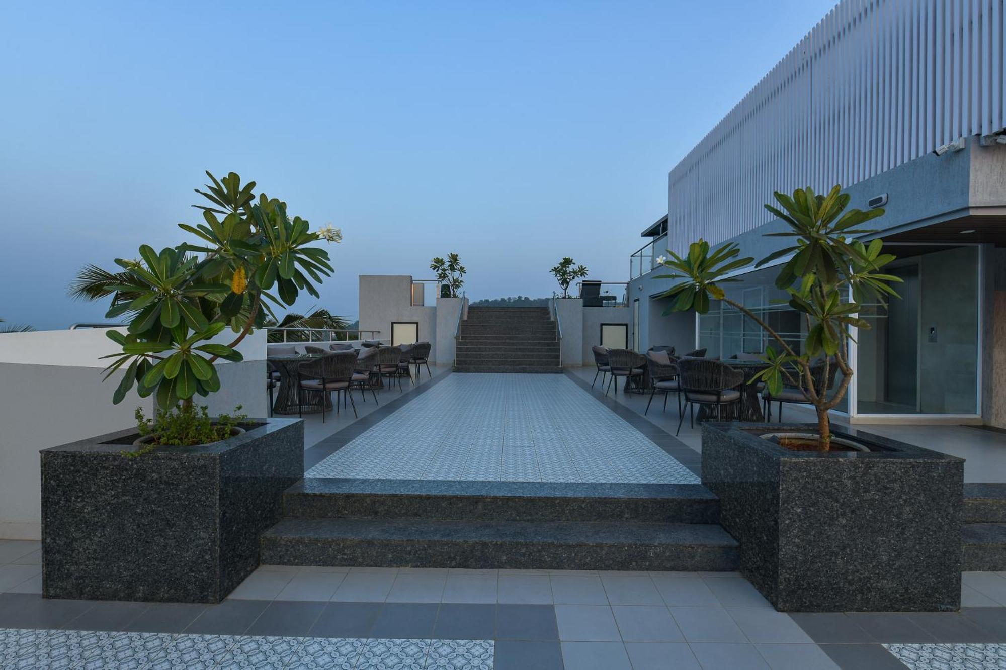 Meritas Auberge Calangute Goa Eksteriør billede